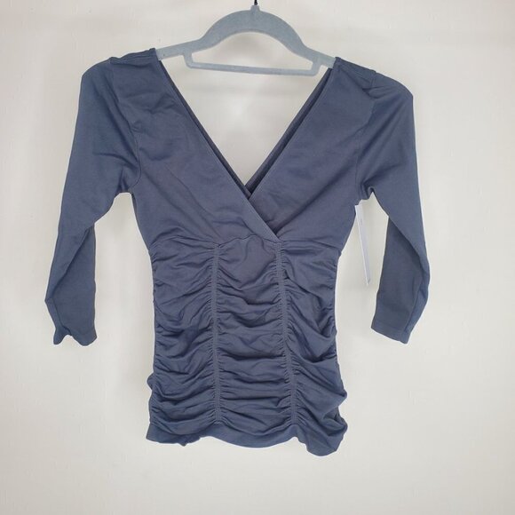 NWT Spiritual Gangster Ruched Detail V Neck Half Sleeve Top Dark Gray XS/S - Picture 6 of 12